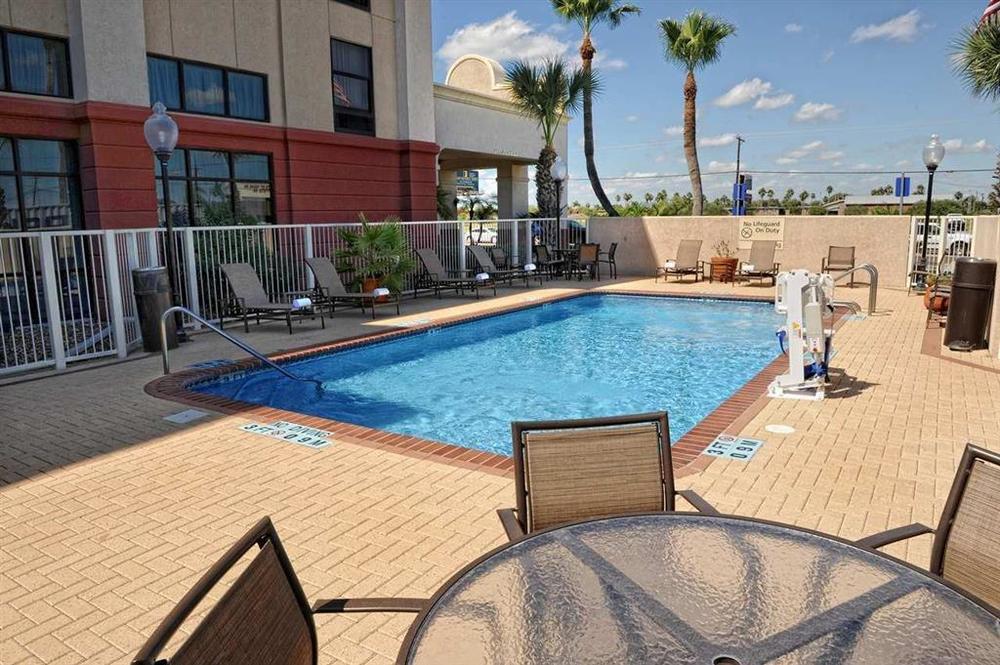 Hampton Inn & Suites Harlingen Exterior photo