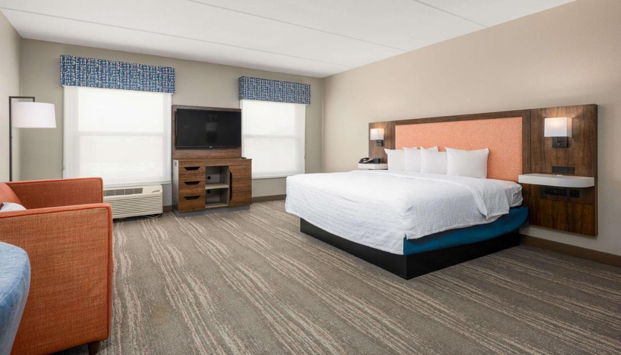Hampton Inn & Suites Harlingen Exterior photo
